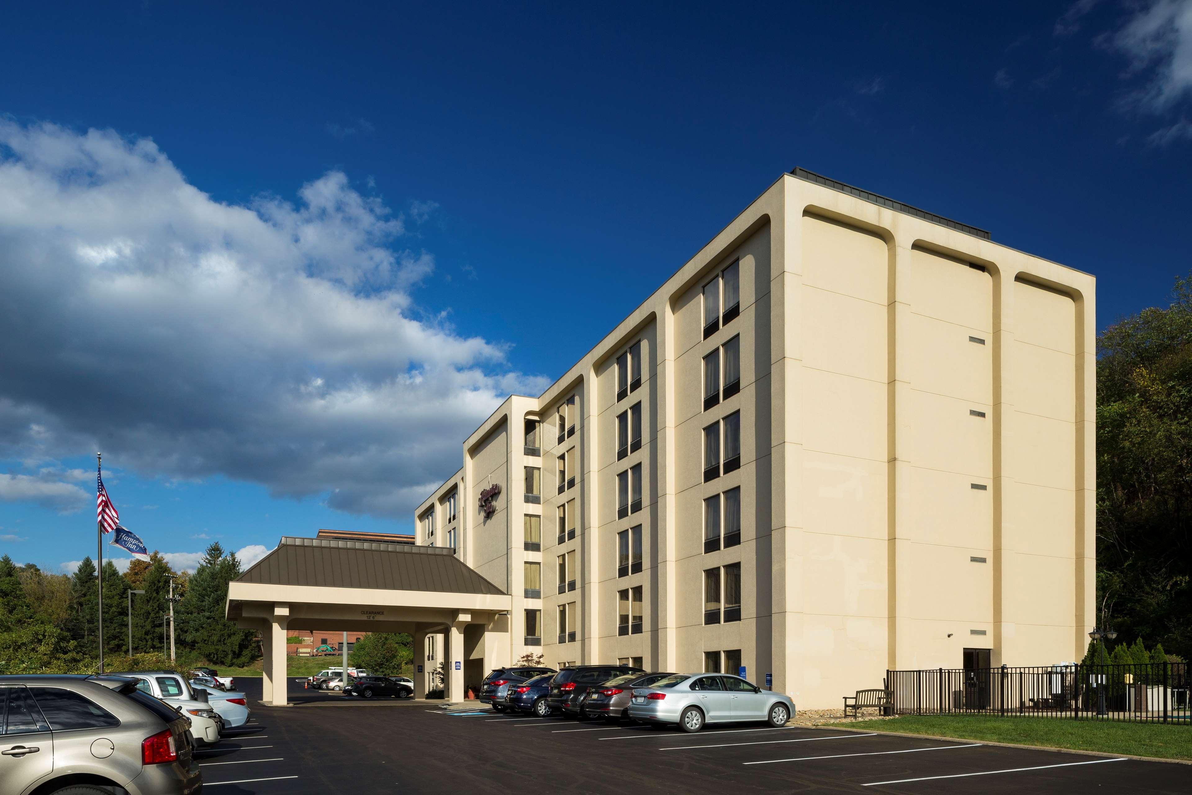 Hampton Inn Pittsburgh Greentree Bagian luar foto