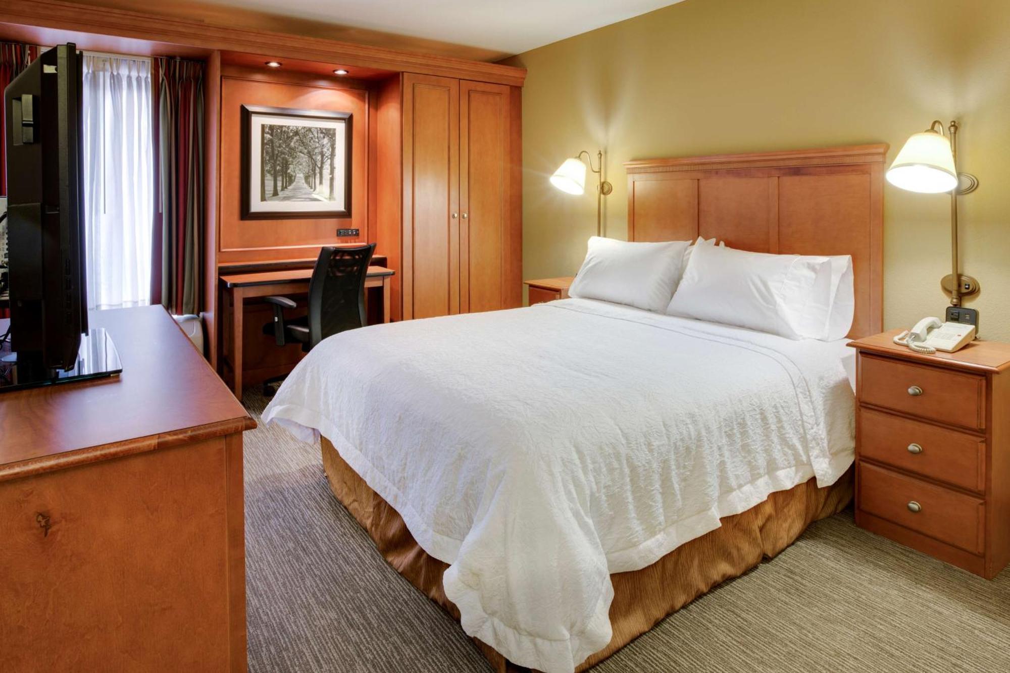 Hampton Inn Pittsburgh Greentree Bagian luar foto